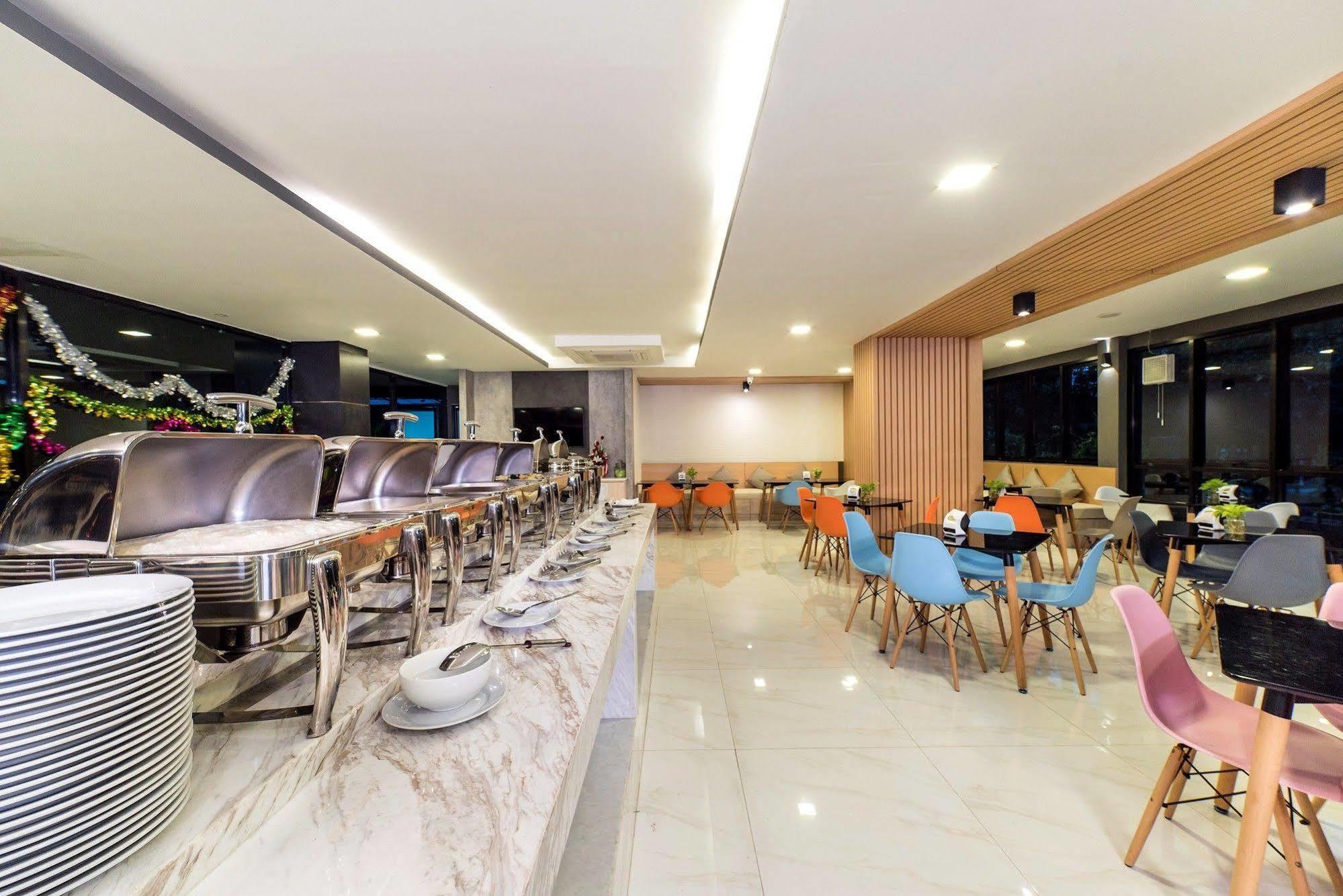 Pause&Play Hotel Chiang Mai Exterior foto